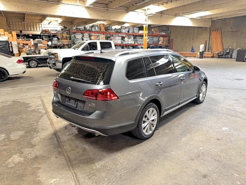 2017 VOLKSWAGEN GOLF ALLTRACK S 4