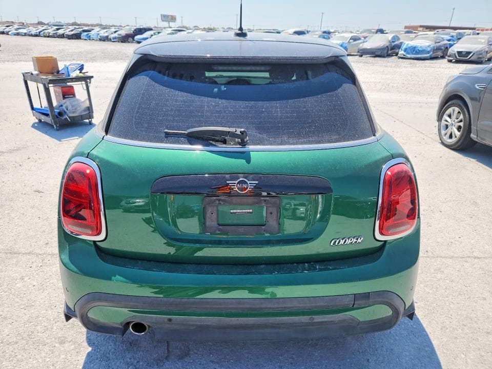 2022 MINI COOPER 6