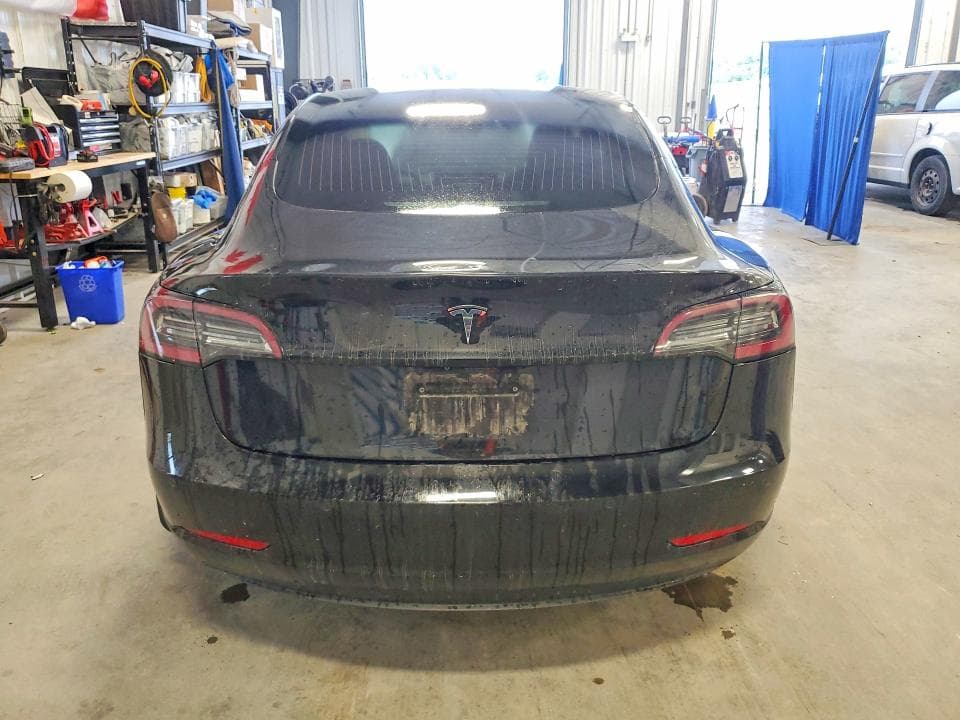 2019 TESLA MODEL 3 6