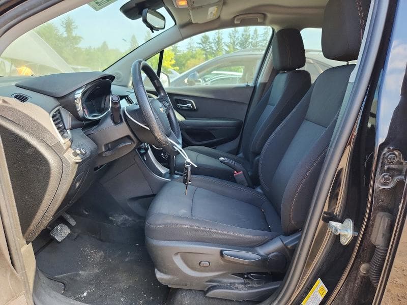 2019 CHEVROLET TRAX 1LT 7
