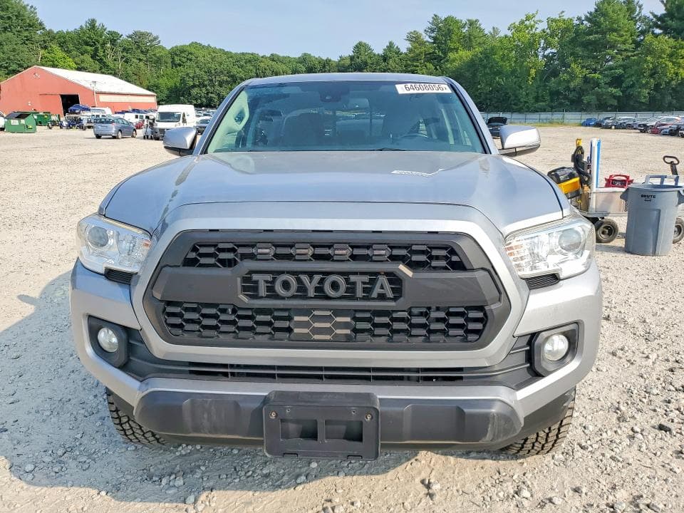 2020 TOYOTA TACOMA SR5 V6 5
