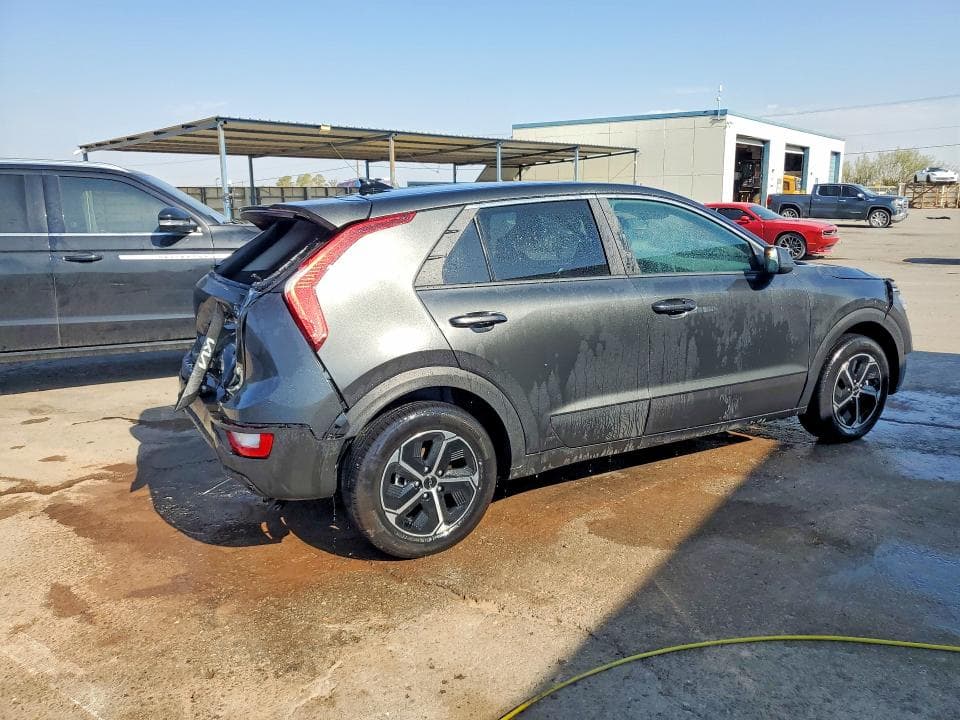 2026 KIA NIRO LX 3