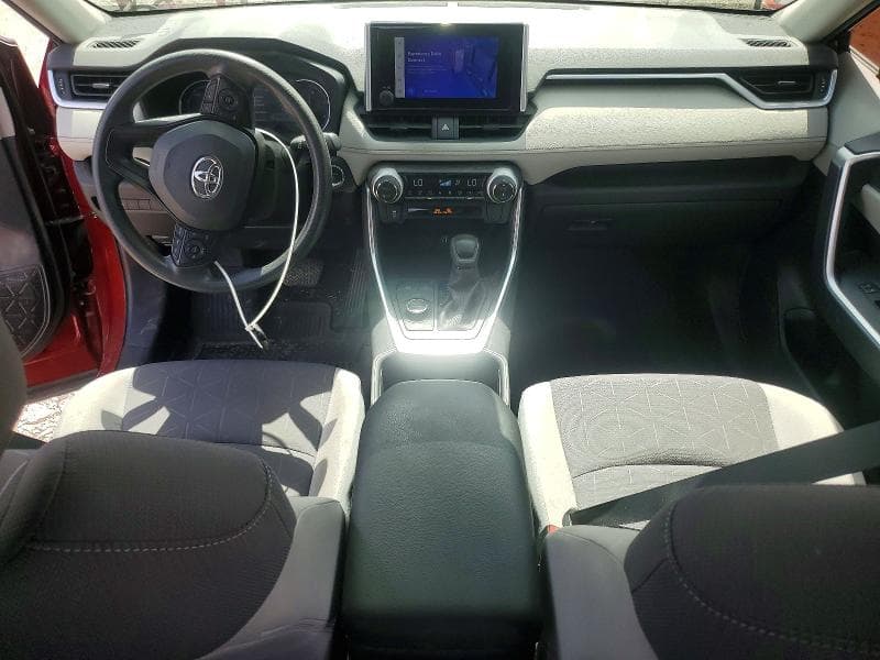 2023 TOYOTA RAV4 HYBRID XLE 8