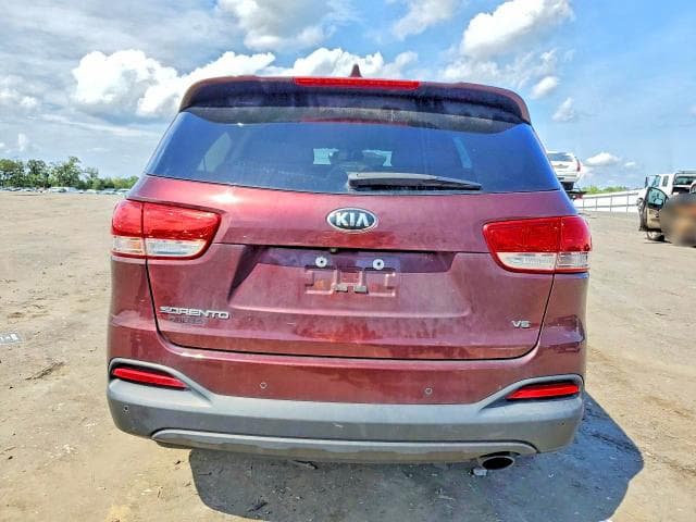 2017 KIA SORENTO LX V6 6