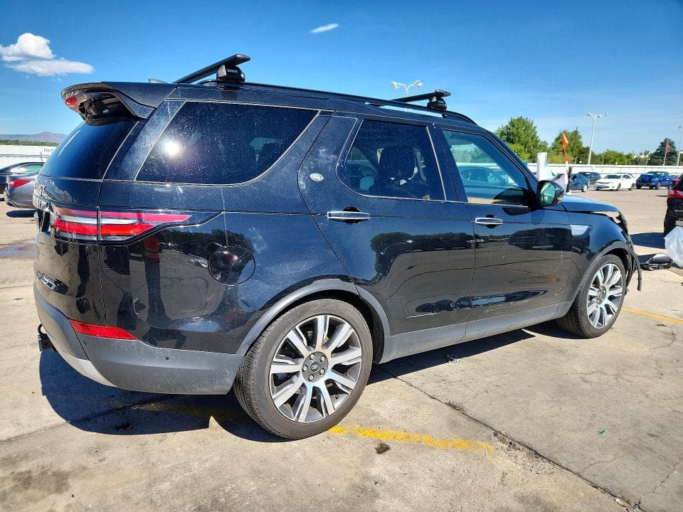 2019 LAND ROVER DISCOVERY HSE LUXURY 3