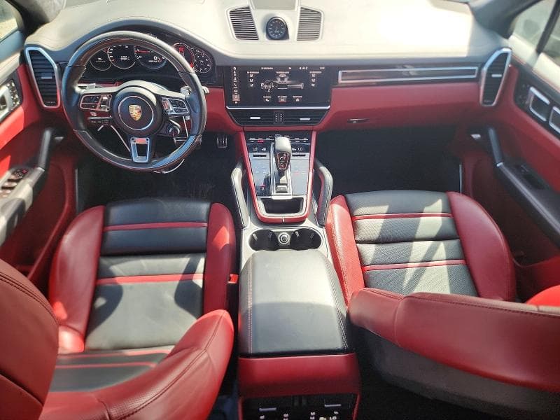 2021 PORSCHE CAYENNE TURBO 8
