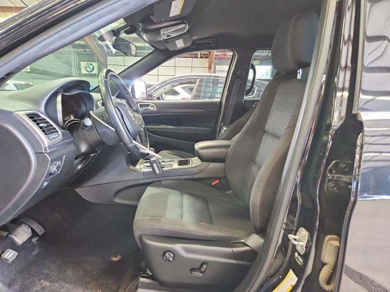 2021 JEEP GRAND CHEROKEE LAREDO 7