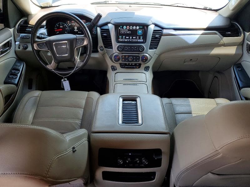 2019 GMC YUKON DENALI 8
