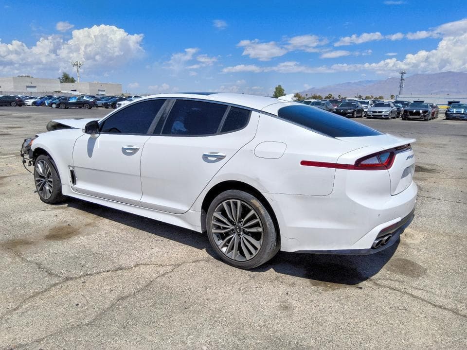 2019 KIA STINGER PREMIUM 2