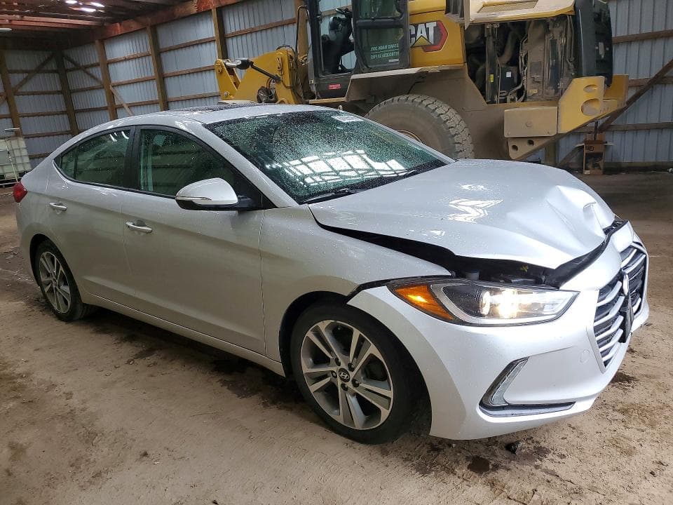 2017 HYUNDAI ELANTRA SE 4