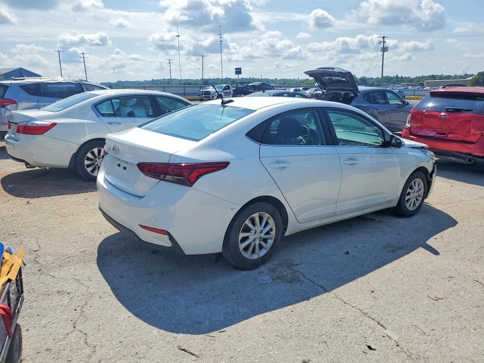 2021 HYUNDAI ACCENT SEL 3