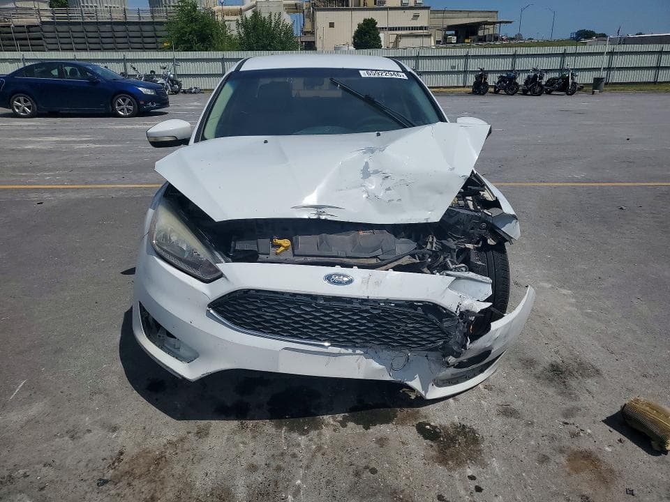2017 FORD FOCUS SE 5