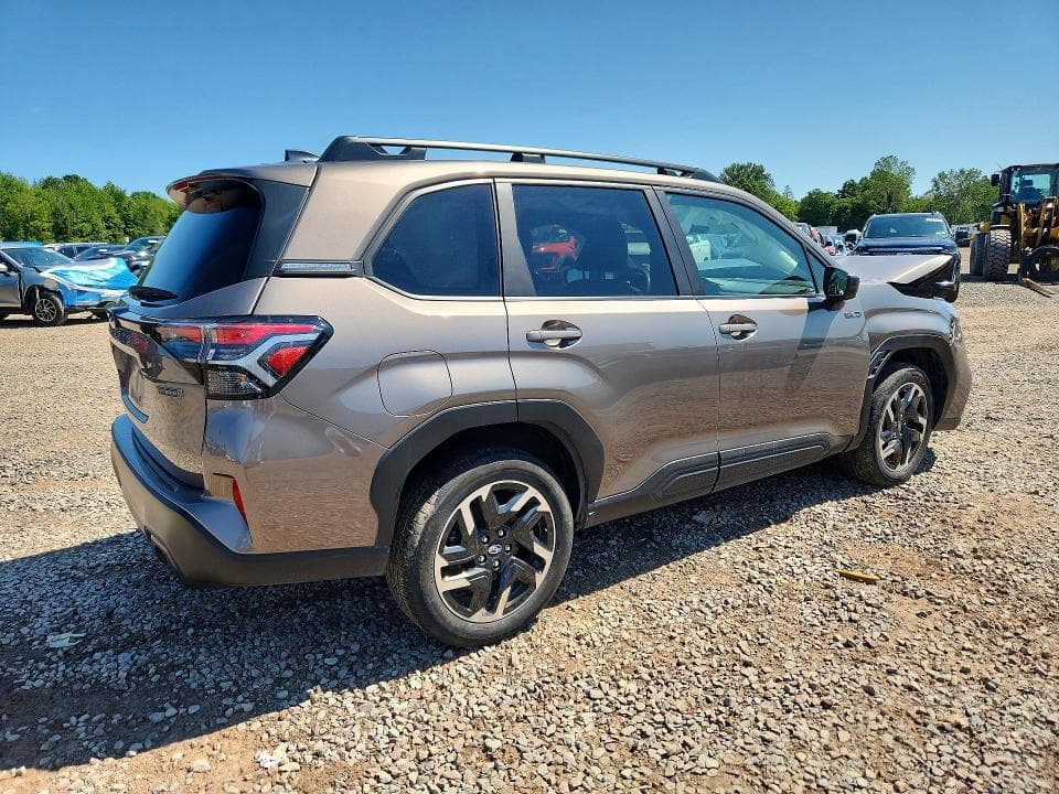 2025 SUBARU FORESTER PREMIUM 3