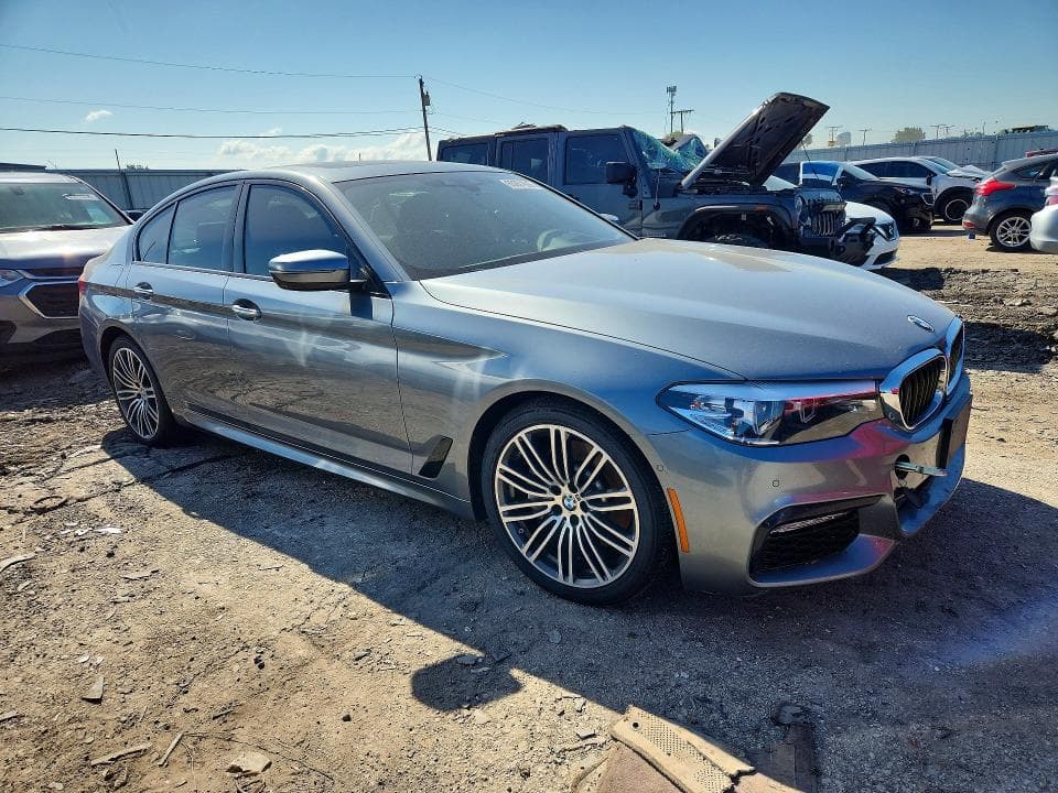 2018 BMW 530 XI 4