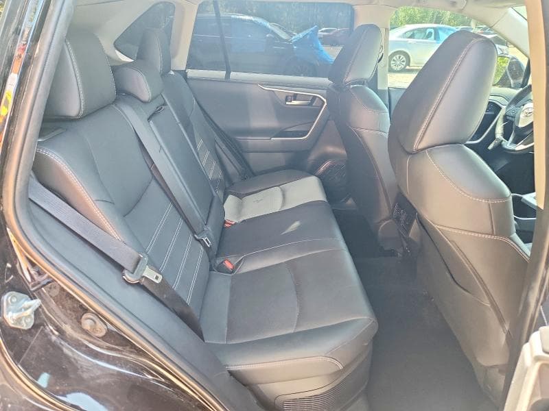 2025 TOYOTA RAV4 LIMITED 11