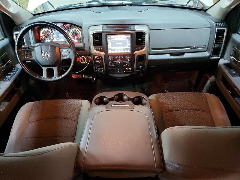 2017 RAM 1500 SLT 8
