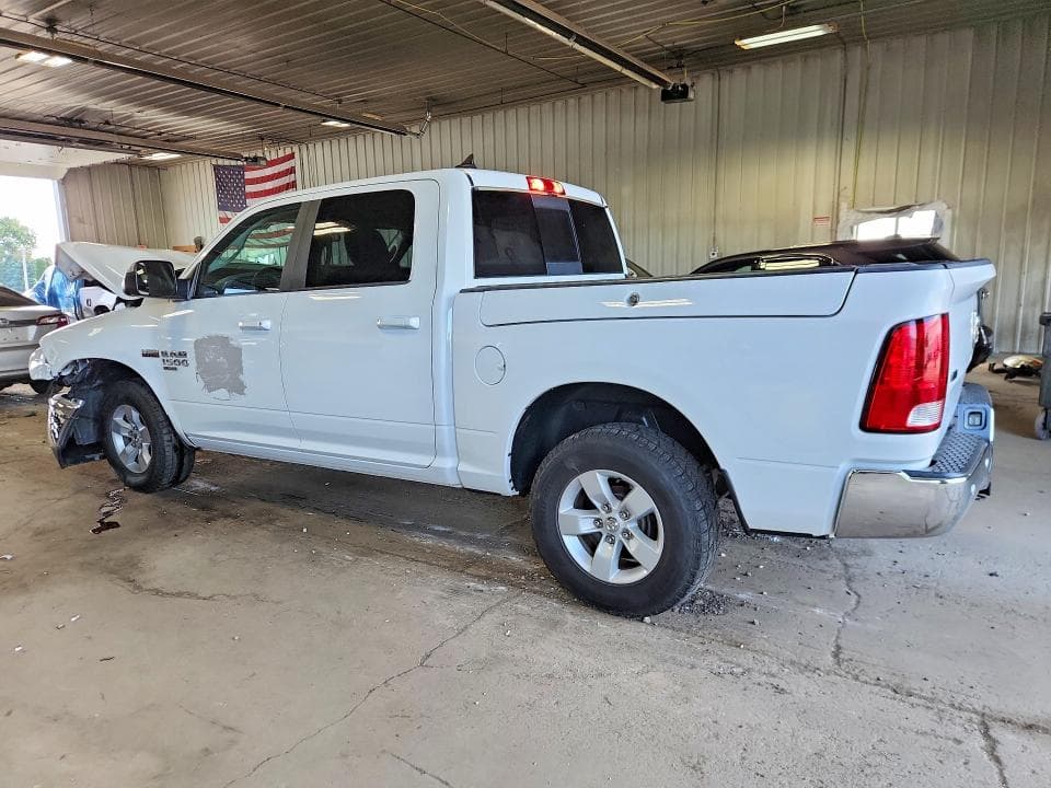 2019 RAM 1500 CLASSIC SLT 2