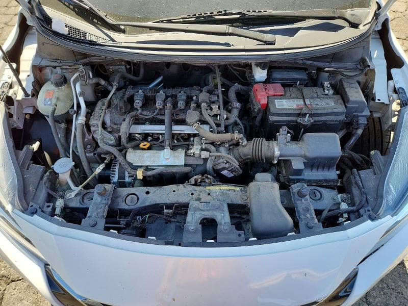 2021 NISSAN VERSA SV 11