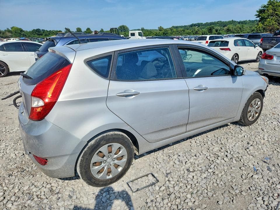 2017 HYUNDAI ACCENT SE 3