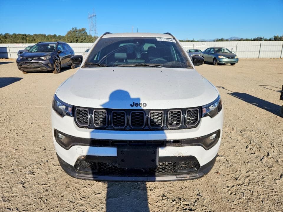 2026 JEEP COMPASS LATITUDE 5