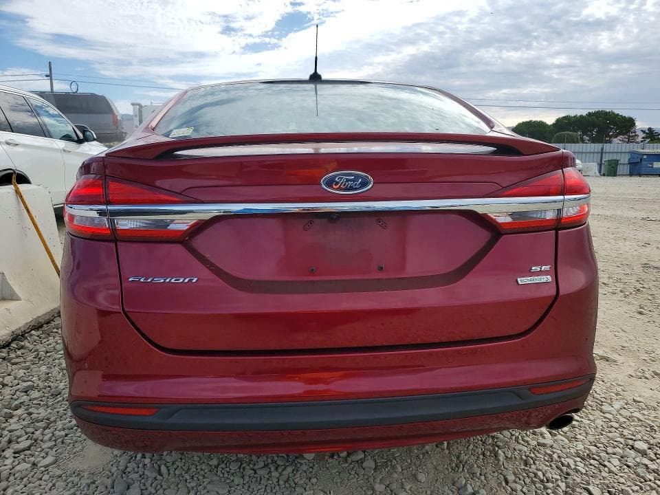 2017 FORD FUSION SE 6