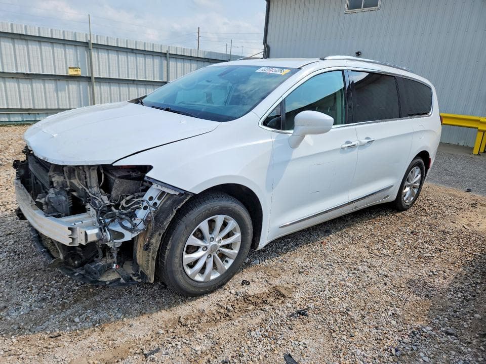 2018 CHRYSLER PACIFICA TOURING L - 1