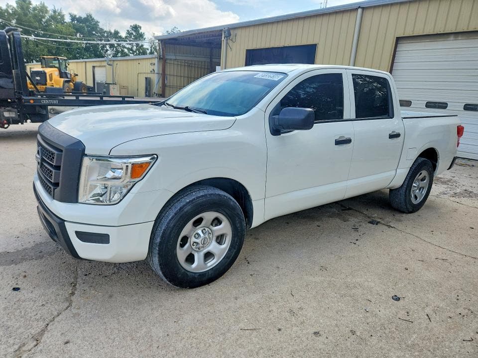 2023 NISSAN TITAN S