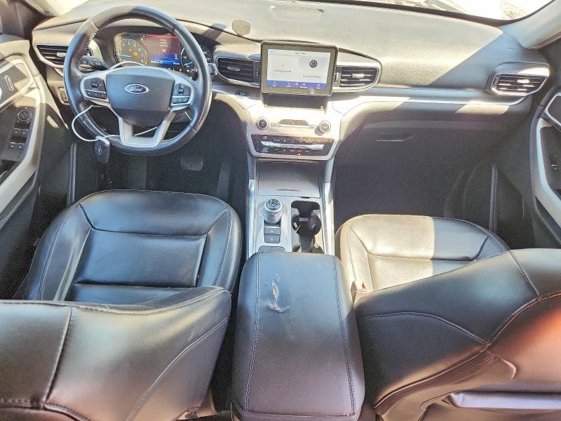 2021 FORD EXPLORER XLT 8