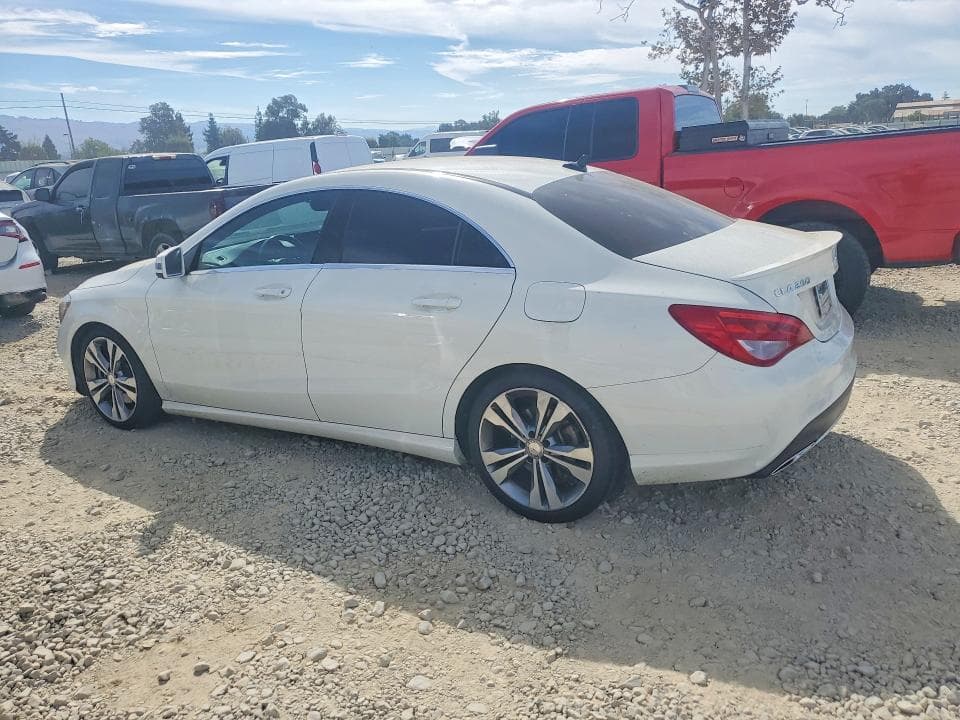 2018 MERCEDES-BENZ CLA 250 2