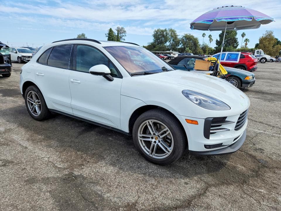 2020 PORSCHE MACAN 4