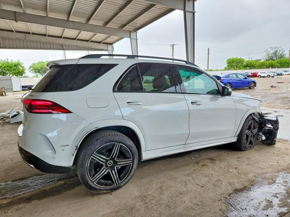 2026 MERCEDES-BENZ GLE 350 4MATIC 3