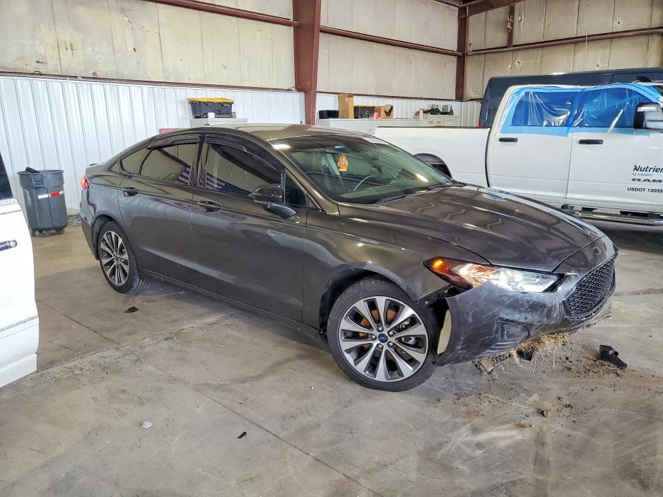 2020 FORD FUSION SE 4