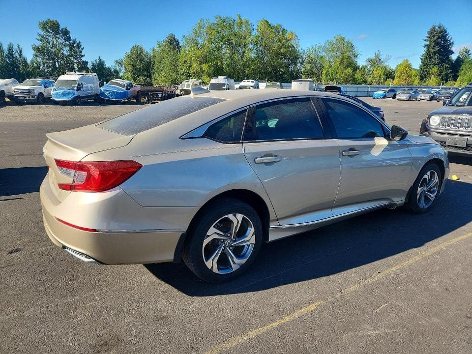 2020 HONDA ACCORD EX 3