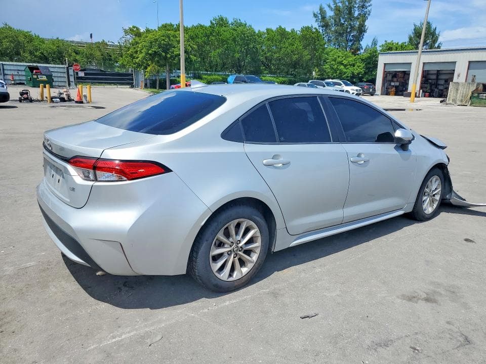2020 TOYOTA COROLLA LE 3