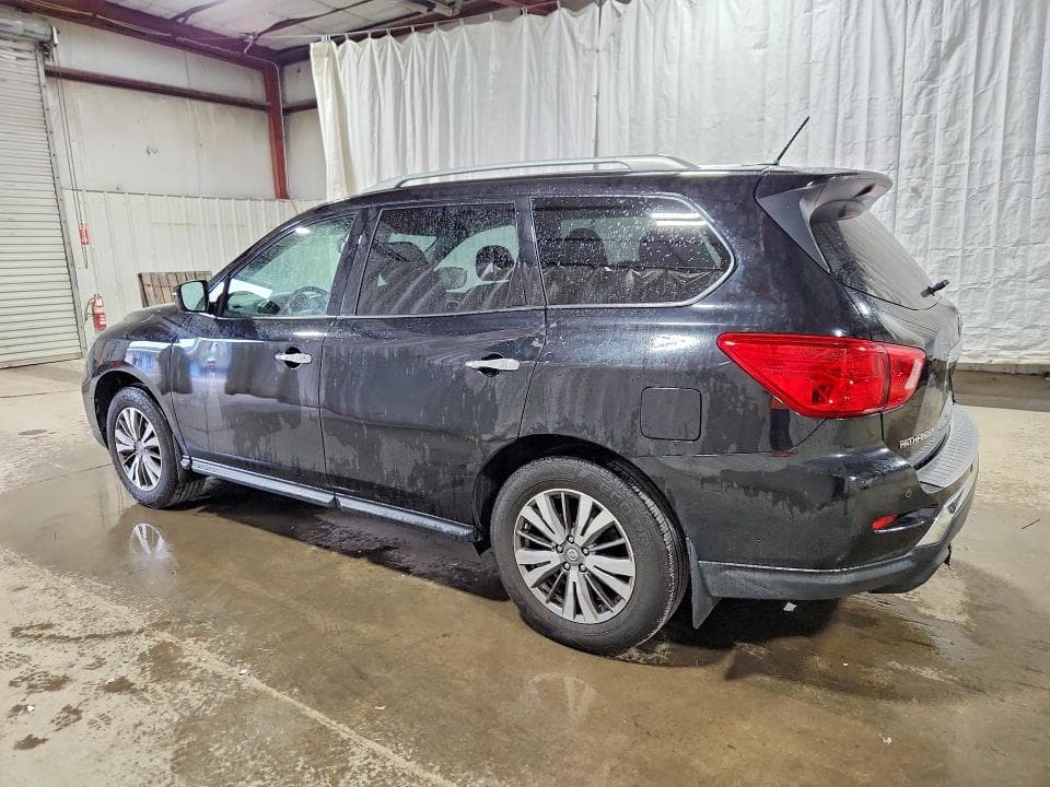 2018 NISSAN PATHFINDER SV 2