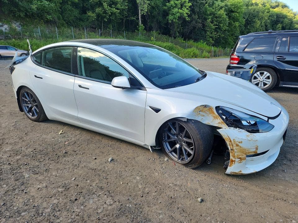 2022 TESLA MODEL 3 4