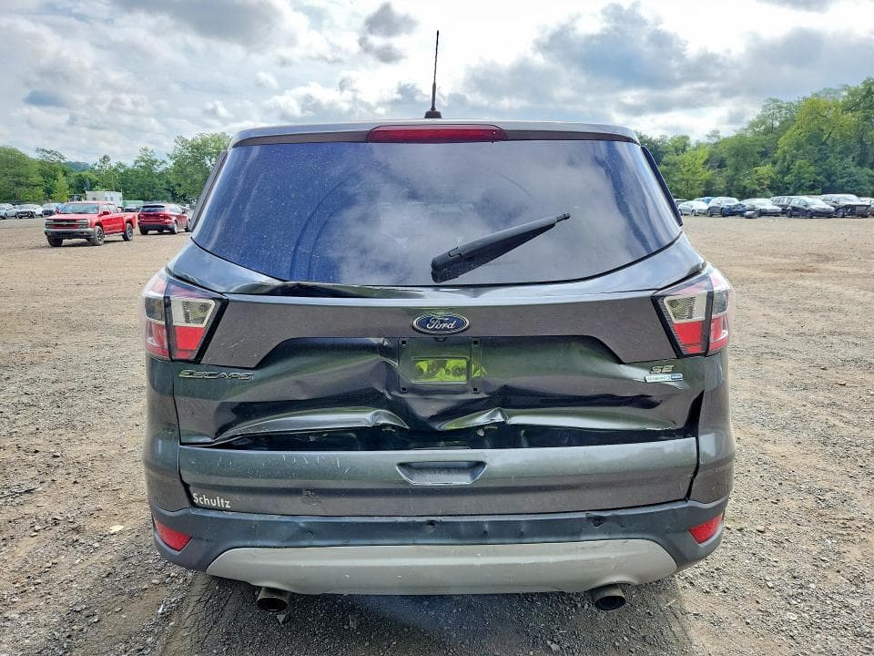 2017 FORD ESCAPE SE 6