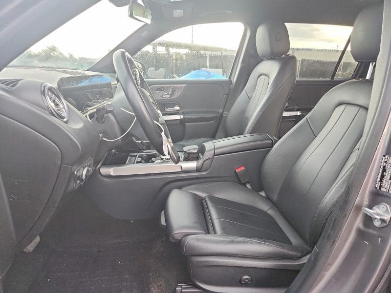 2022 MERCEDES-BENZ GLB 250 4MATIC 7