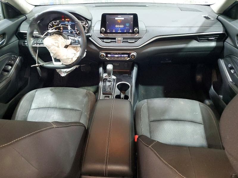 2020 NISSAN ALTIMA SV 8