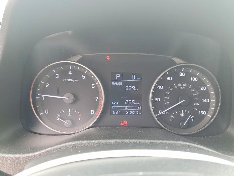 2017 HYUNDAI ELANTRA SE 9