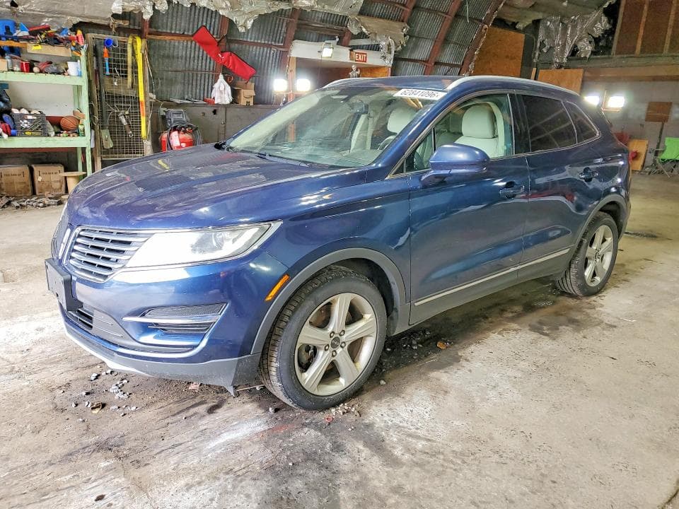 2017 LINCOLN MKC PREMIERE - 1