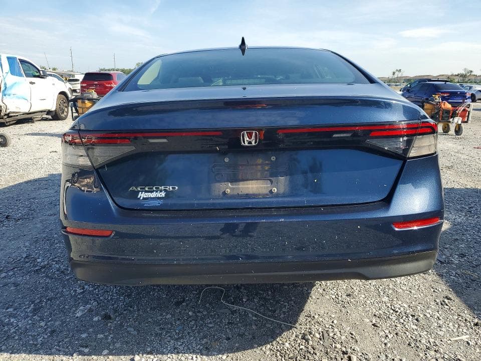2024 HONDA ACCORD EX 6