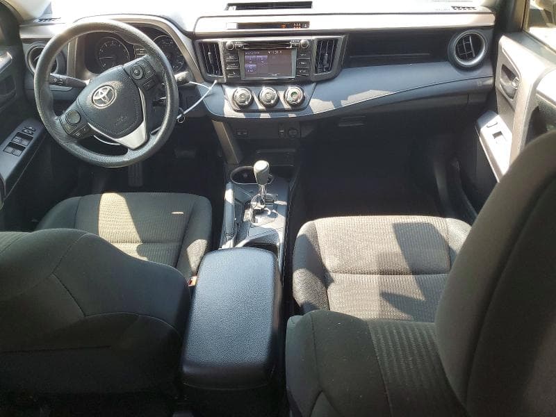 2018 TOYOTA RAV4 LE 8