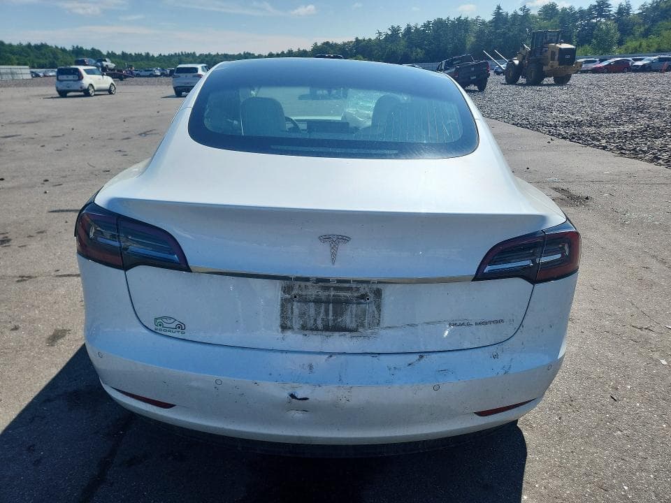 2020 TESLA MODEL 3 6