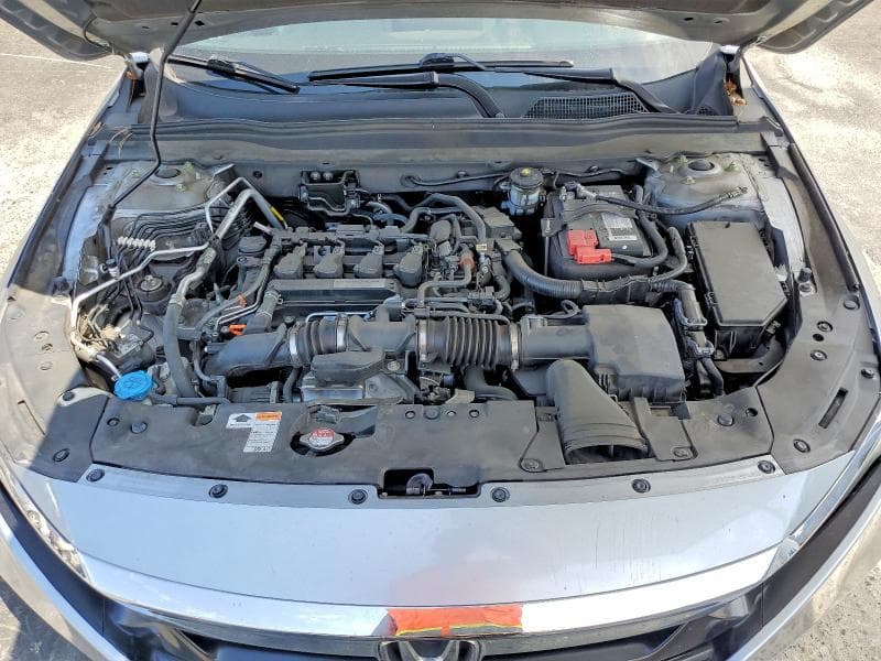 2018 HONDA ACCORD LX 11