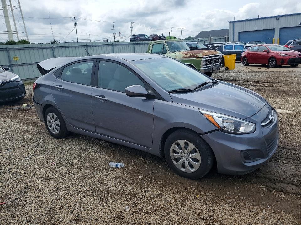 2017 HYUNDAI ACCENT SE 4