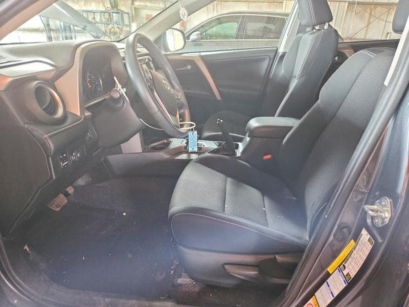 2018 TOYOTA RAV4 XLE 7