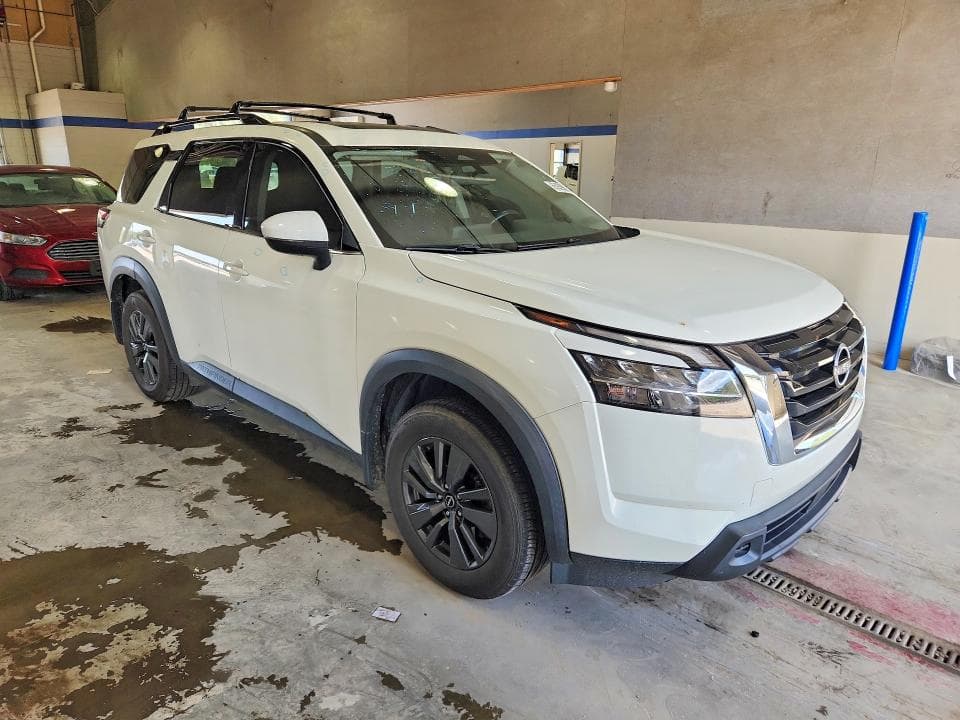 2022 NISSAN PATHFINDER SV 4