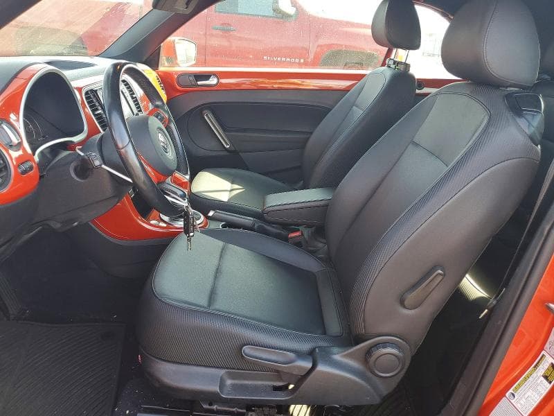 2018 VOLKSWAGEN BEETLE S 7
