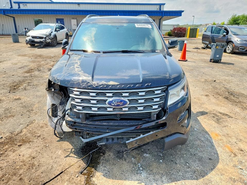 2017 FORD EXPLORER XLT 5